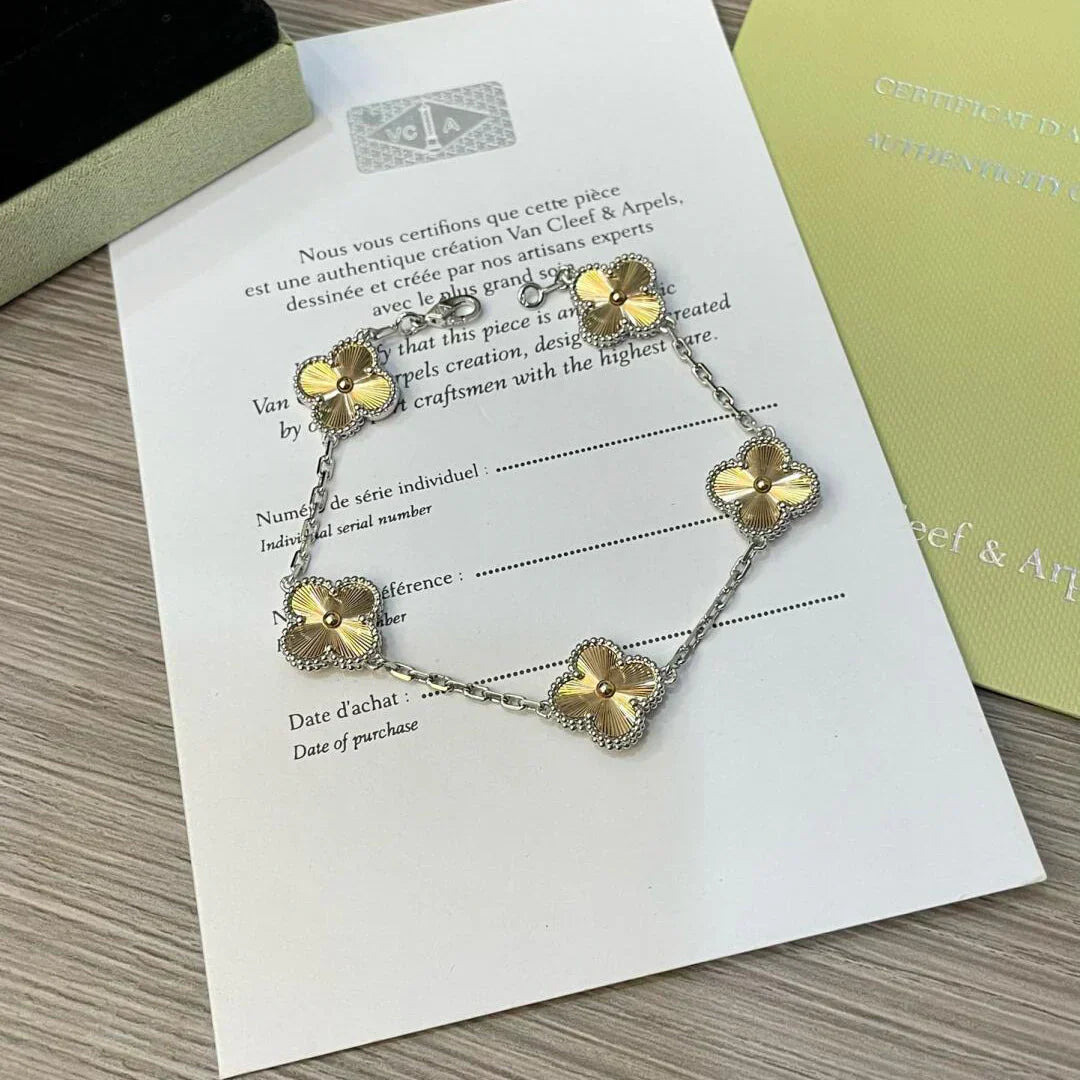 [Psychic Jewelrys]CLOVER 5 MOTIFS CHRISTMAS LIMITED EDITION BRACELET