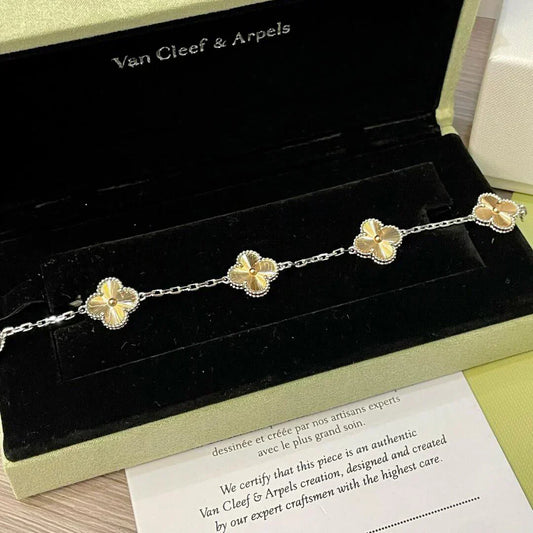 [Psychic Jewelrys]CLOVER 5 MOTIFS CHRISTMAS LIMITED EDITION BRACELET