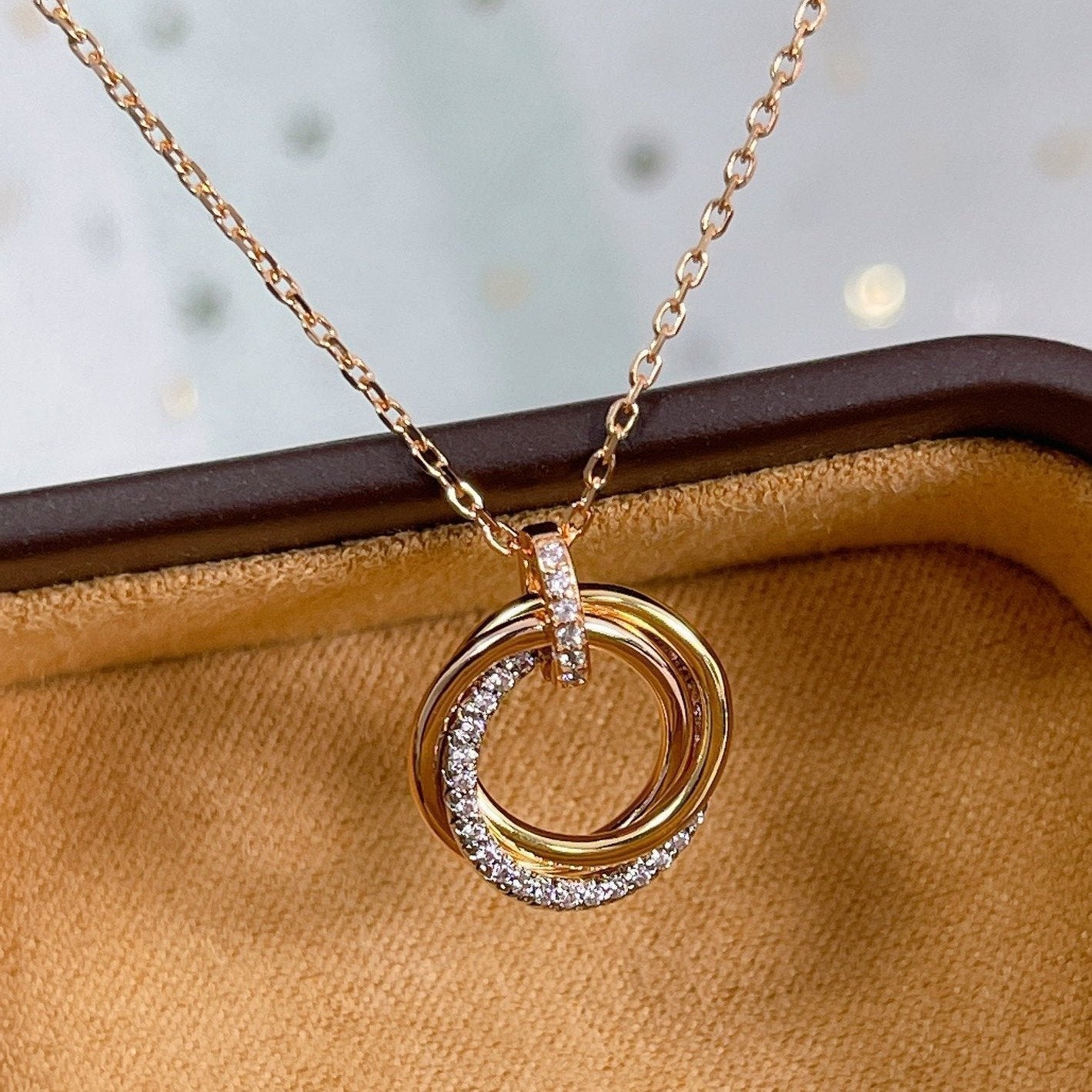 [Psychic Jewelrys]TRINITY NECKLACE SILVER GOLD PINK GOLD DIAMONDS