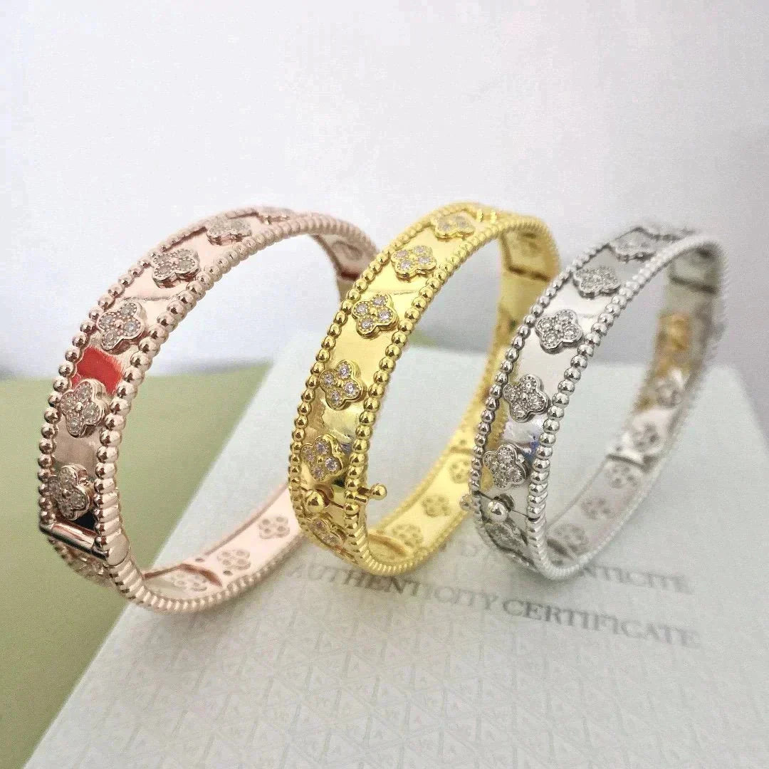 [Psychic Jewelrys]CLOVER BRACELET 8MM DIAMONDS