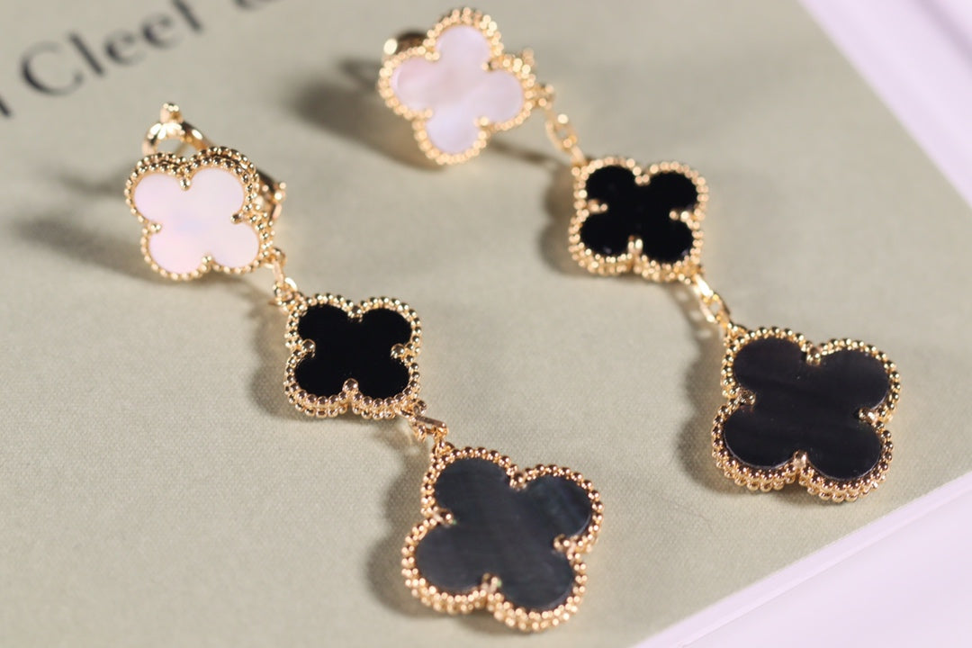 [Psychic Jewelrys]CLOVER EARRINGS GOLD ONYX MOP 3 MOTIF