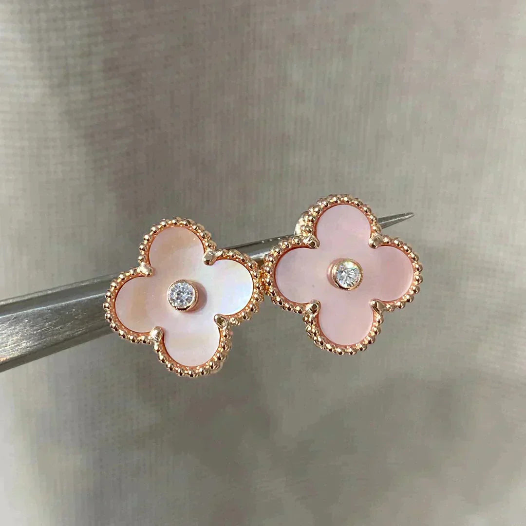 [Psychic Jewelrys]CLOVER MEDIUM 1 MOTIFS  PINK MOP DIAMOND EARRINGS