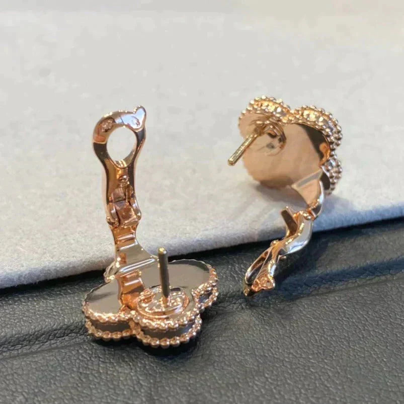 [Psychic Jewelrys]CLOVER MEDIUM 1 MOTIFS GRAY MOP  DIAMOND EARRINGS