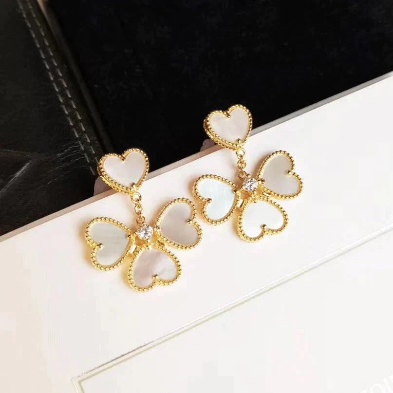 [Psychic Jewelrys]CLOVER SWEET WHITE MOP EARRINGS