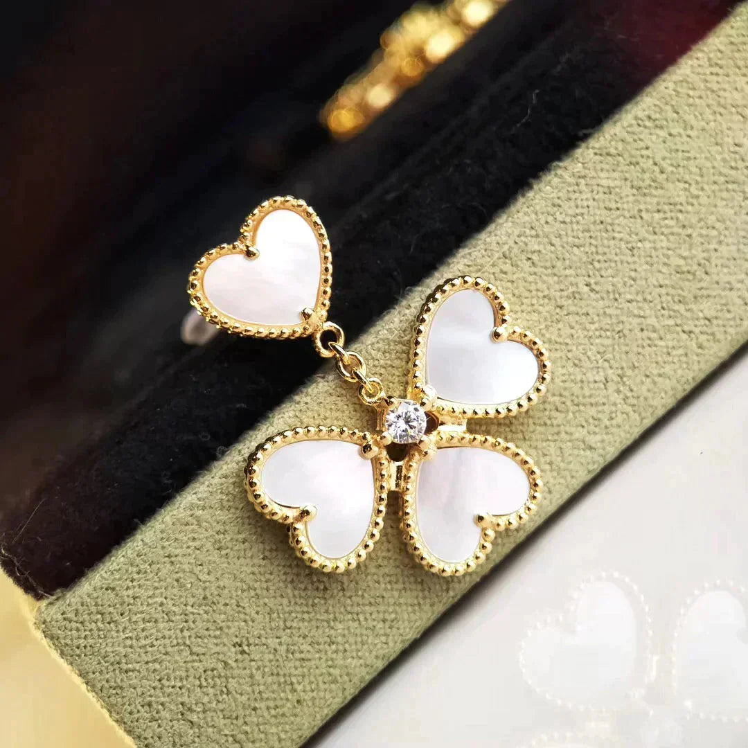 [Psychic Jewelrys]CLOVER SWEET WHITE MOP EARRINGS