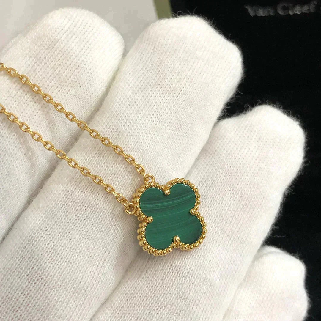 [Psychic Jewelrys]CLOVER 15MM MALACHITE SINGLE FLOWER  NECKLACE