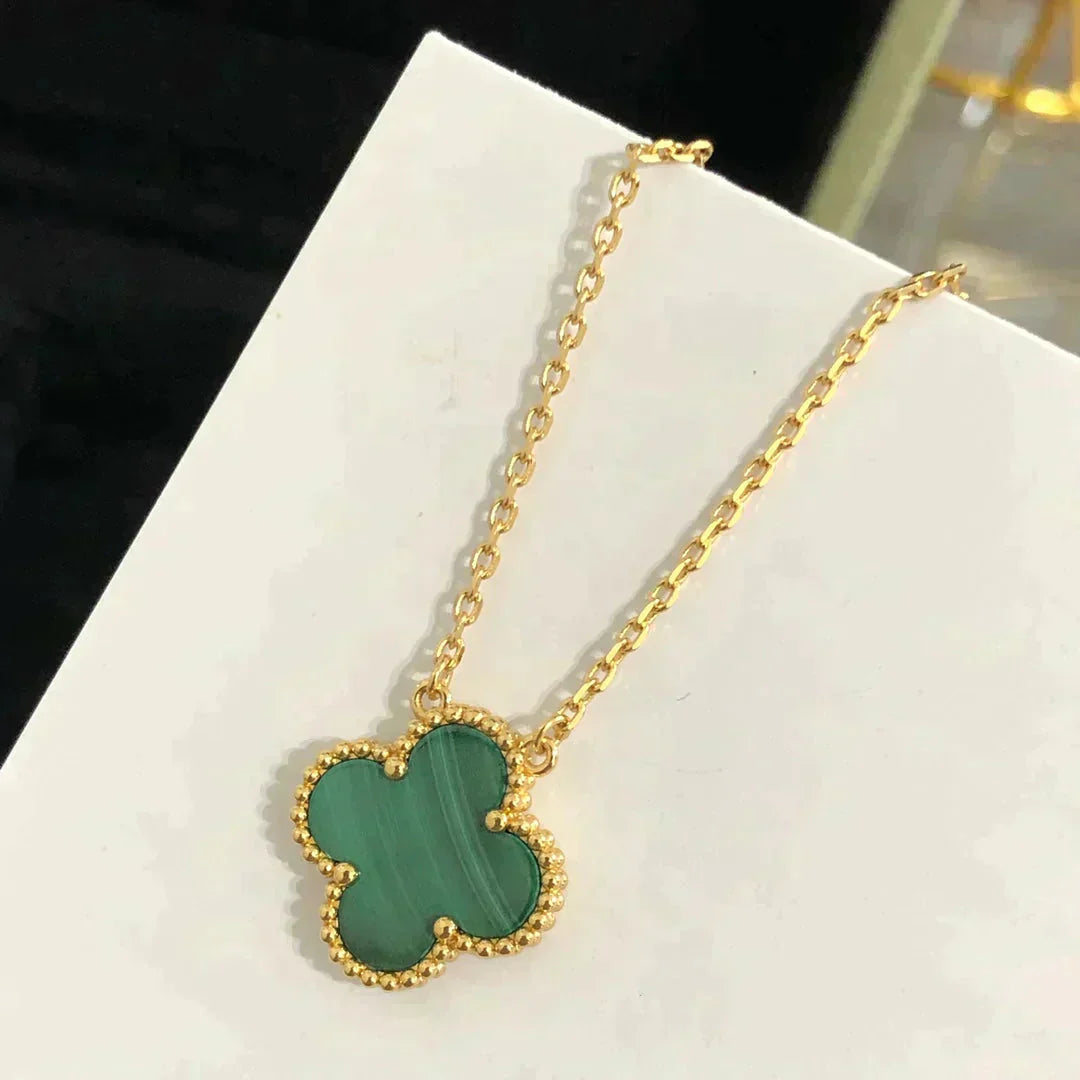 [Psychic Jewelrys]CLOVER 15MM MALACHITE SINGLE FLOWER  NECKLACE