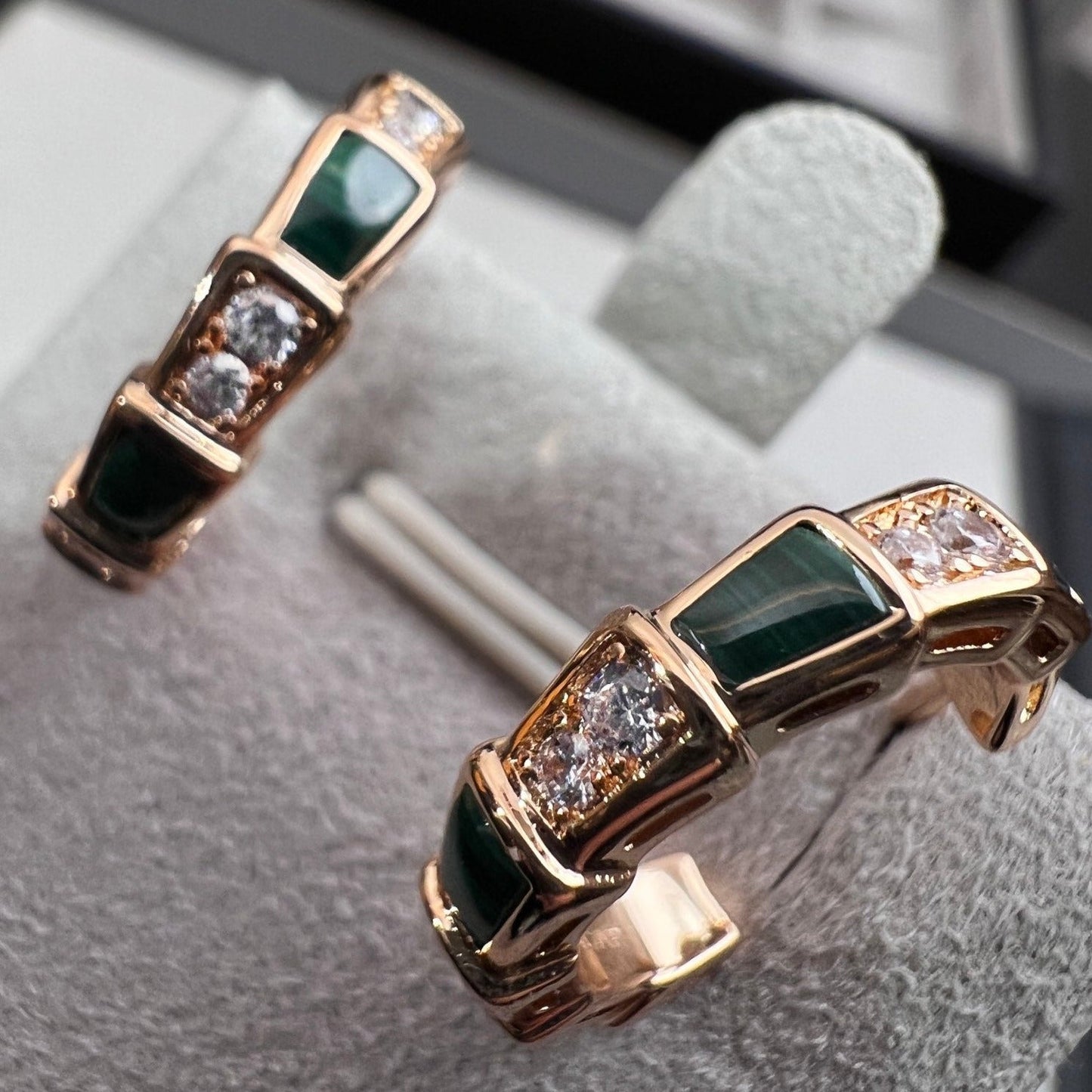 [Psychic Jewelrys]SERPENTI MALACHITE PINK GOLD EARRINGS