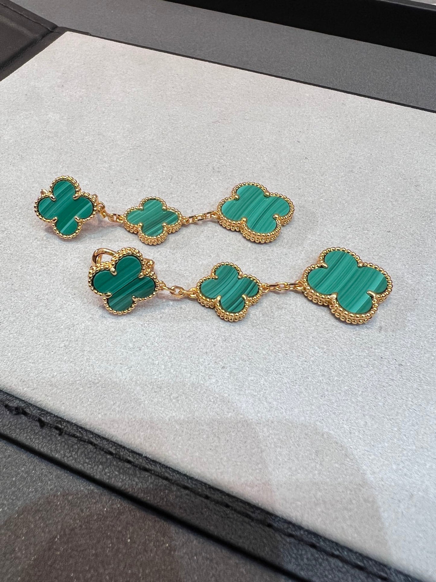 [Psychic Jewelrys]CLOVER MALACHITE 3 MOTIFS GOLD