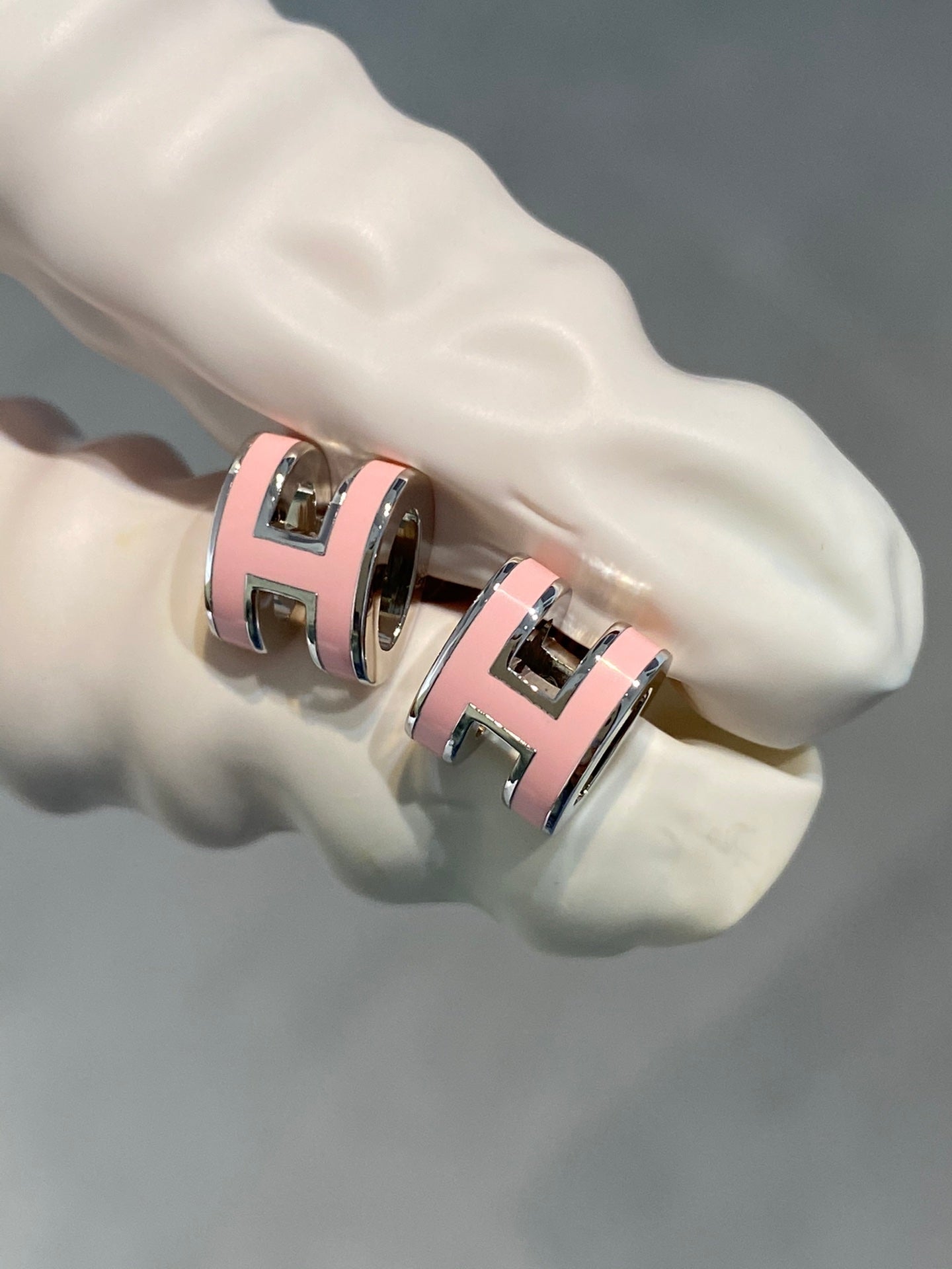 [Psychic Jewelrys]MINI POP H SILVER EARRINGS PINK