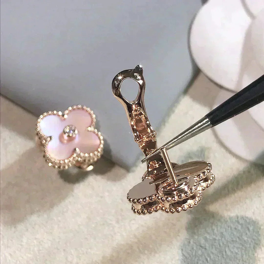 [Psychic Jewelrys]CLOVER MEDIUM 1 MOTIFS  PINK MOP DIAMOND EARRINGS