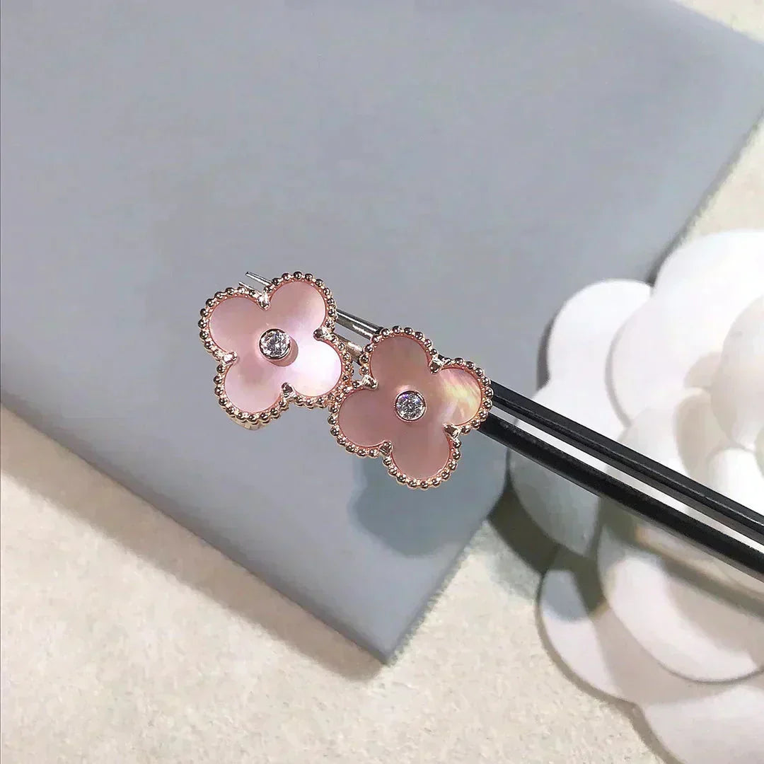 [Psychic Jewelrys]CLOVER MEDIUM 1 MOTIFS  PINK MOP DIAMOND EARRINGS