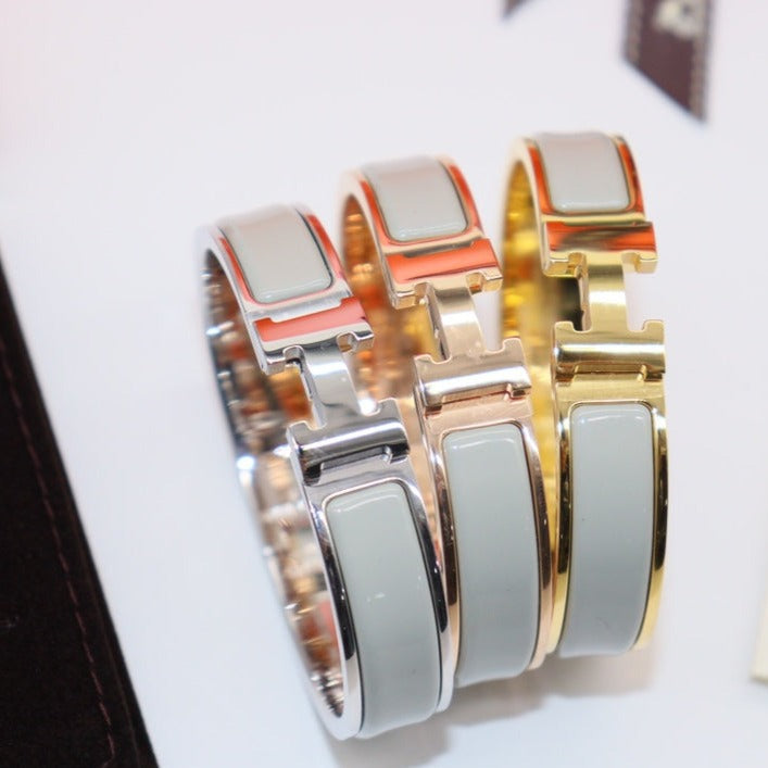 [Psychic Jewelrys]H LIGHT BLUE BRACELET
