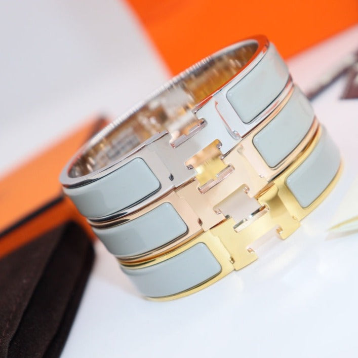 [Psychic Jewelrys]H LIGHT BLUE BRACELET