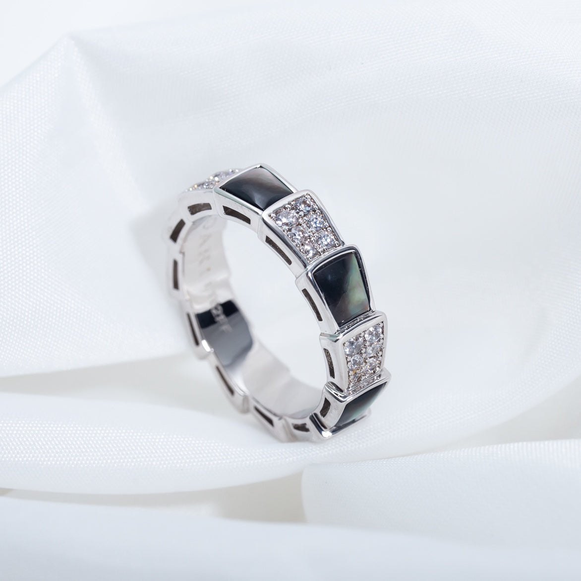 [Psychic Jewelrys]SERPENTI RING SILVER DIAMOND BLACK MOP 4MM