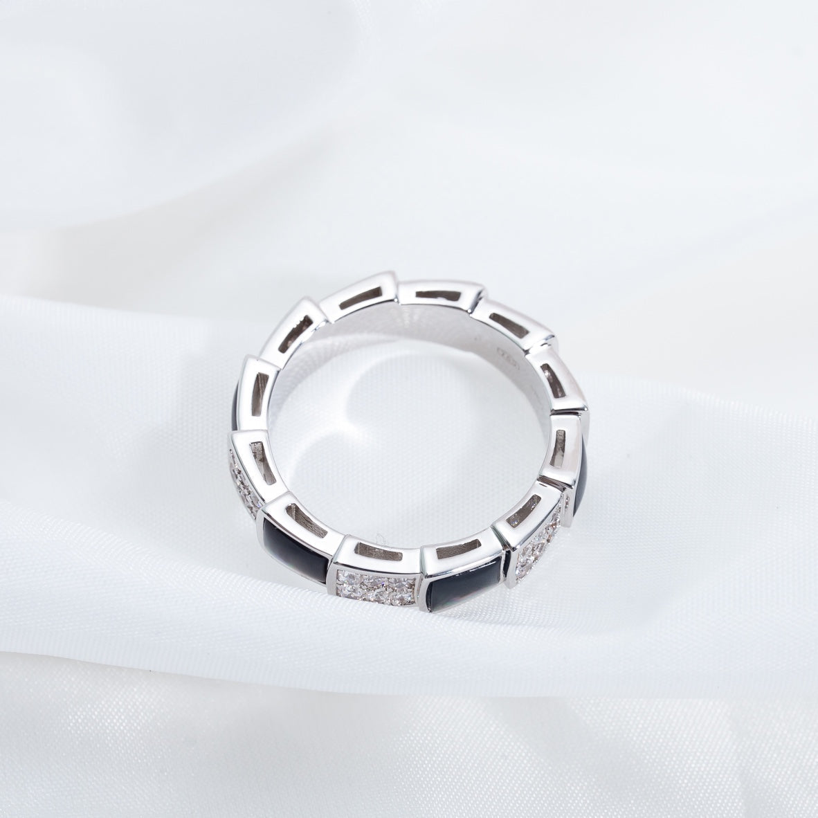 [Psychic Jewelrys]SERPENTI RING SILVER DIAMOND BLACK MOP 4MM