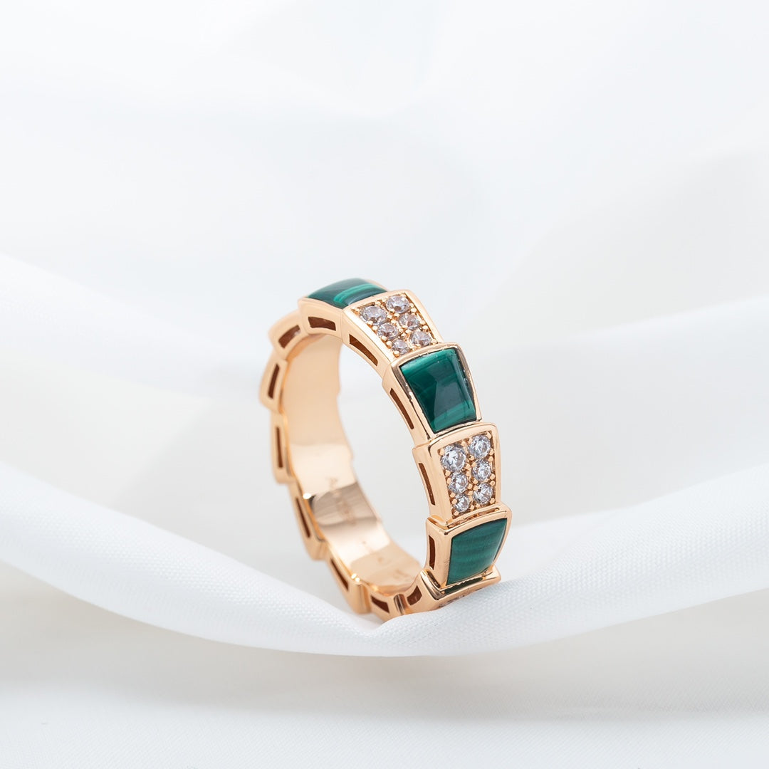 [Psychic Jewelrys]SERPENTI RING PINK GOLD MALACHITE DIAMOND PAVED 4MM