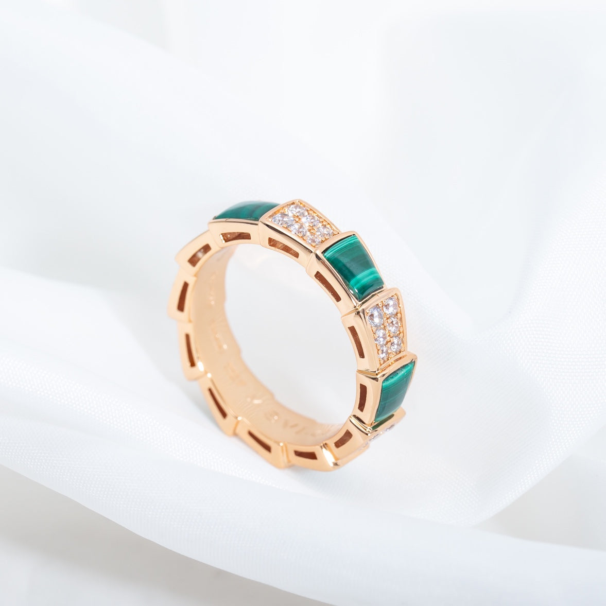 [Psychic Jewelrys]SERPENTI RING PINK GOLD MALACHITE DIAMOND PAVED 4MM