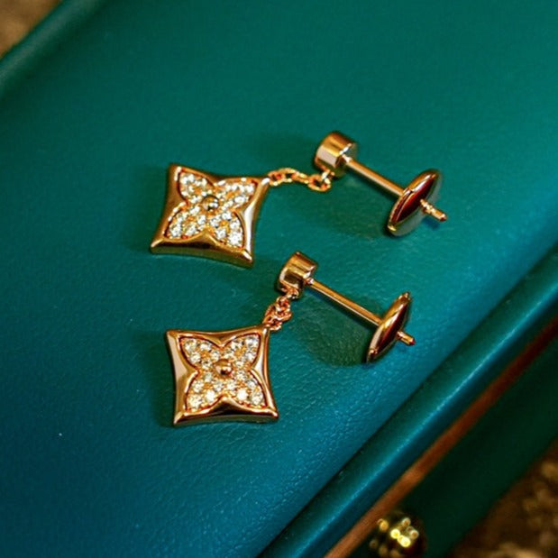 [Psychic Jewelrys]STAR DIAMONDS EARRINGS GOLD