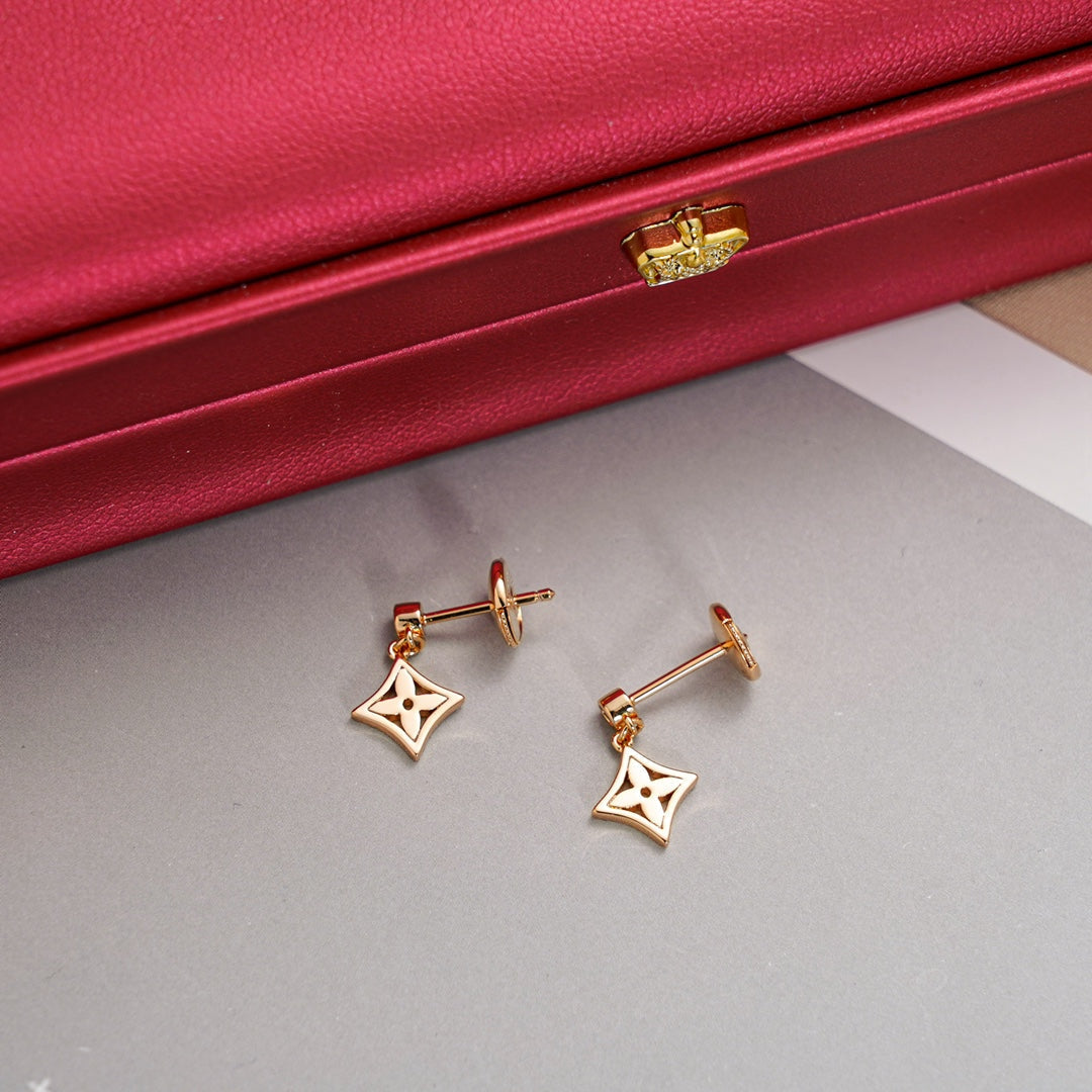[Psychic Jewelrys]STAR EARRINGS GOLD