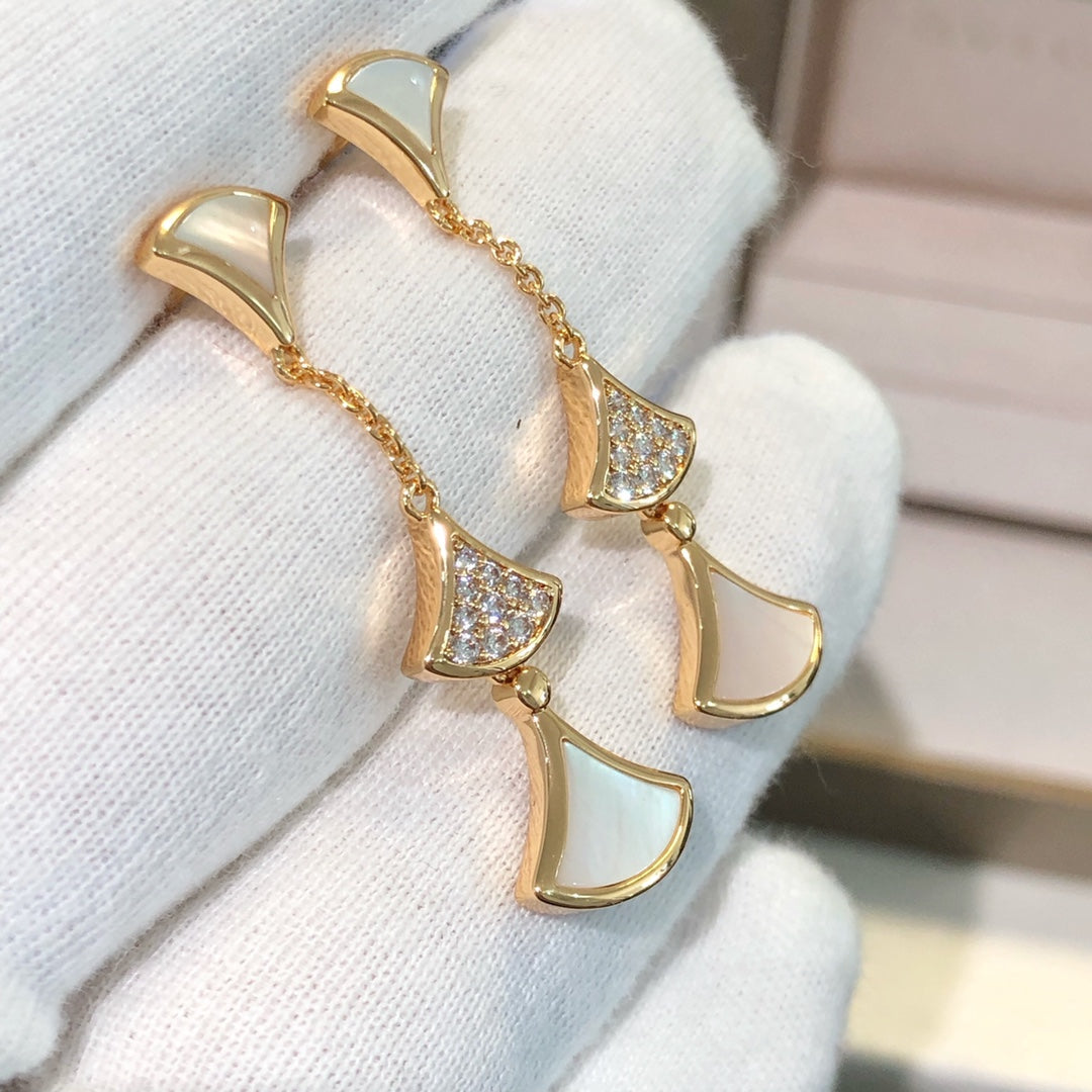 [Psychic Jewelrys]DREAM EARRINGS 3 MOTIFS DIAMOND MOP PINK GOLD