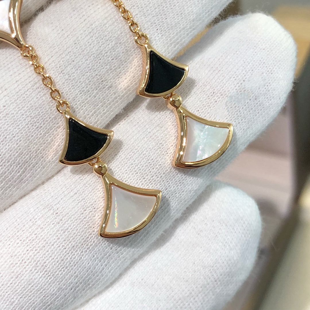 [Psychic Jewelrys]DREAM EARRINGS 3 MOTIFS ONYX MOP PINK GOLD