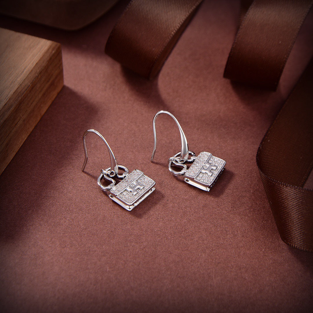 [Psychic Jewelrys]KELLY DIAMOND EARRINGS