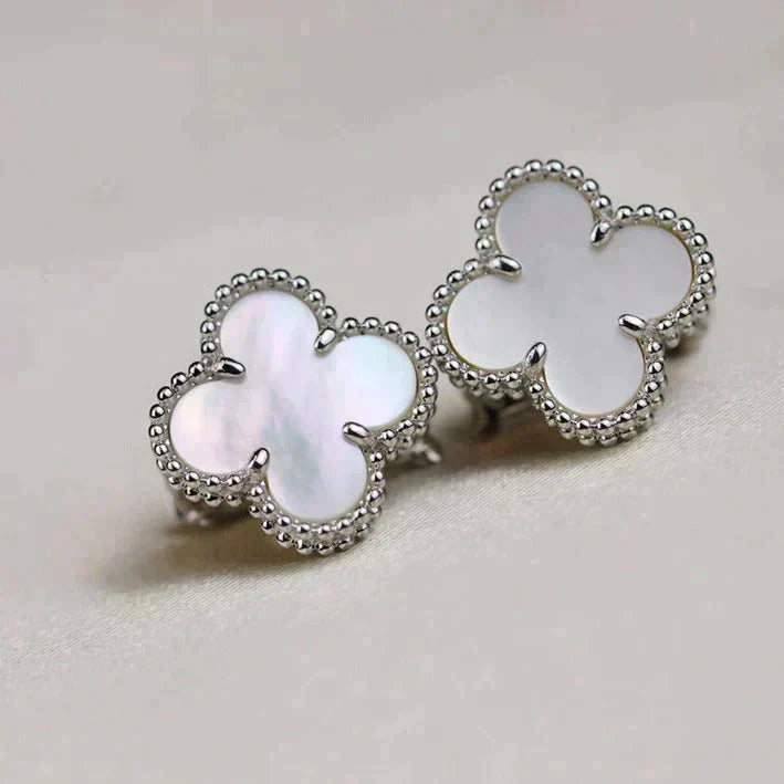 [Psychic Jewelrys]CLOVER MEDIUM 1 MOTIFS  WHITE MOP EARRINGS SILVER