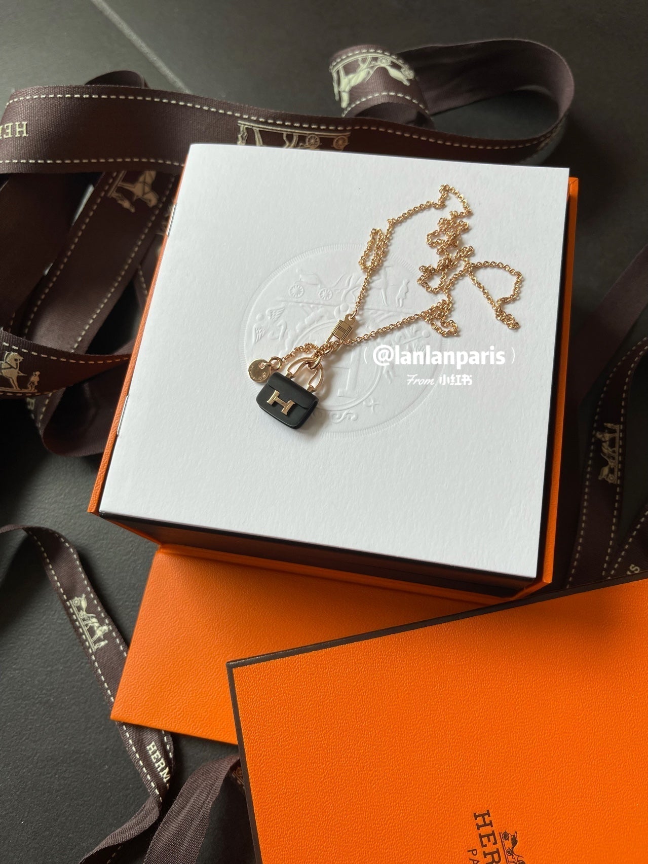 [Psychic Jewelrys]CONSTANCE BLACK PEDANT PINK GOLD NECKLACE