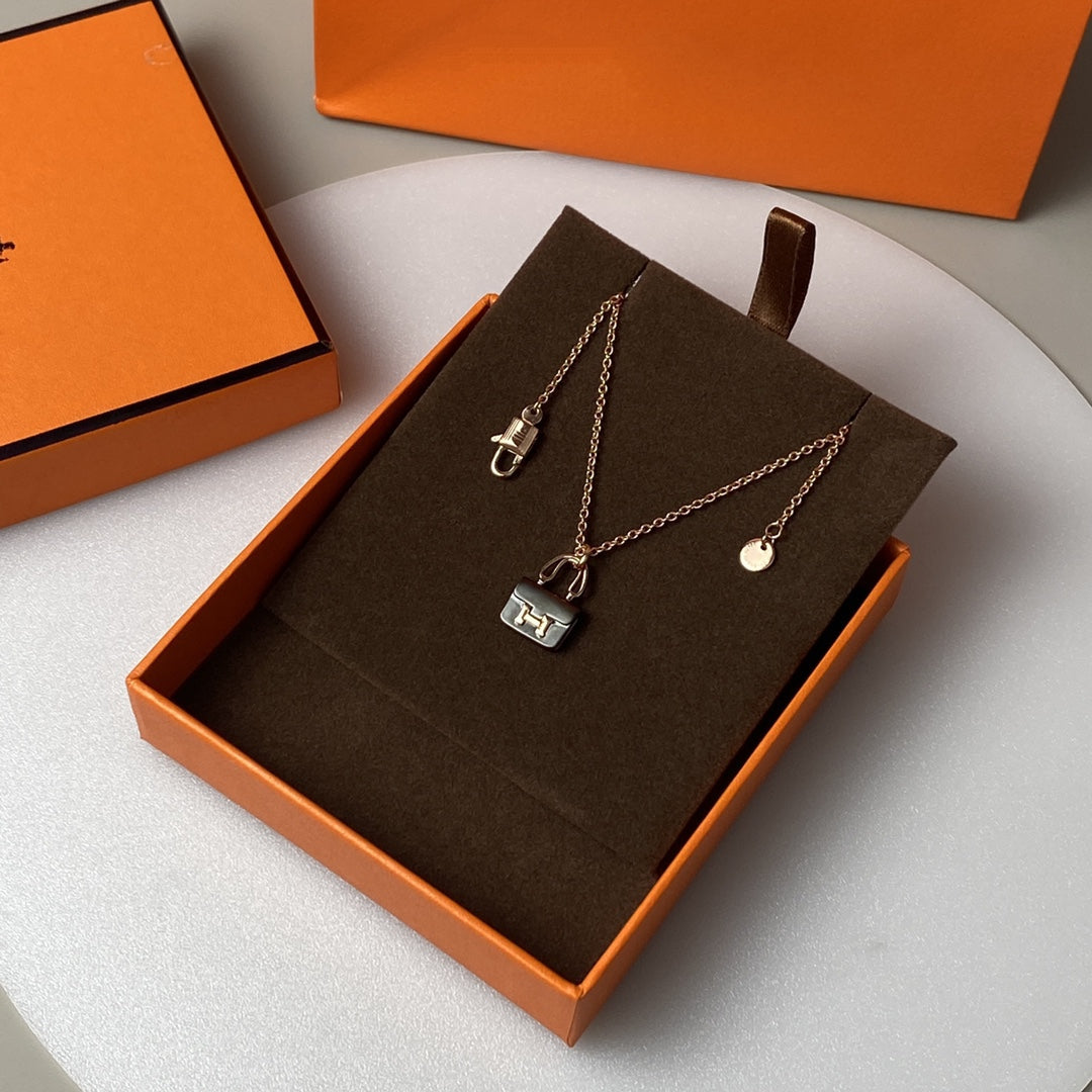 [Psychic Jewelrys]CONSTANCE BLACK PEDANT PINK GOLD NECKLACE