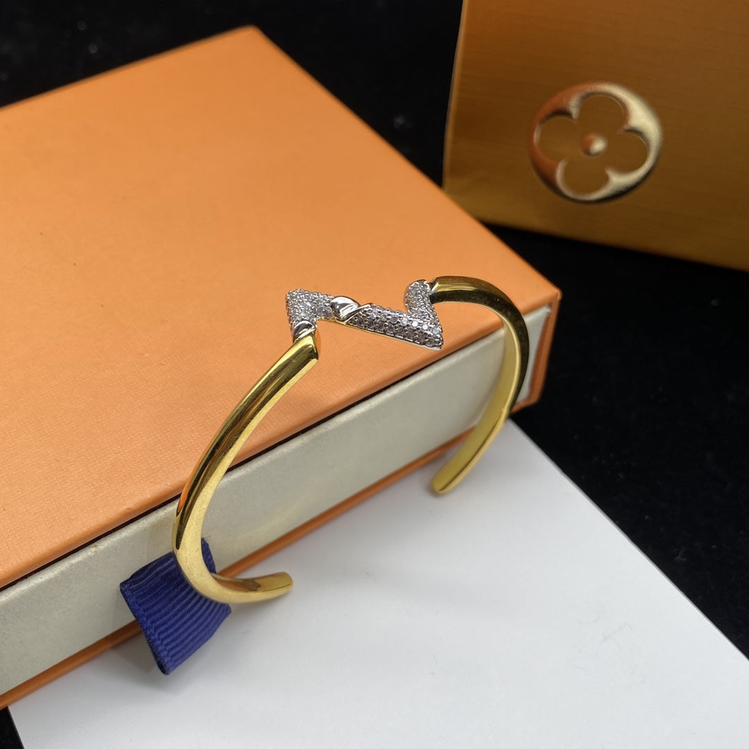 [Psychic Jewelrys]VOLTE UPSITE DOWN DIAMOND GOLD OPEN BRACELET