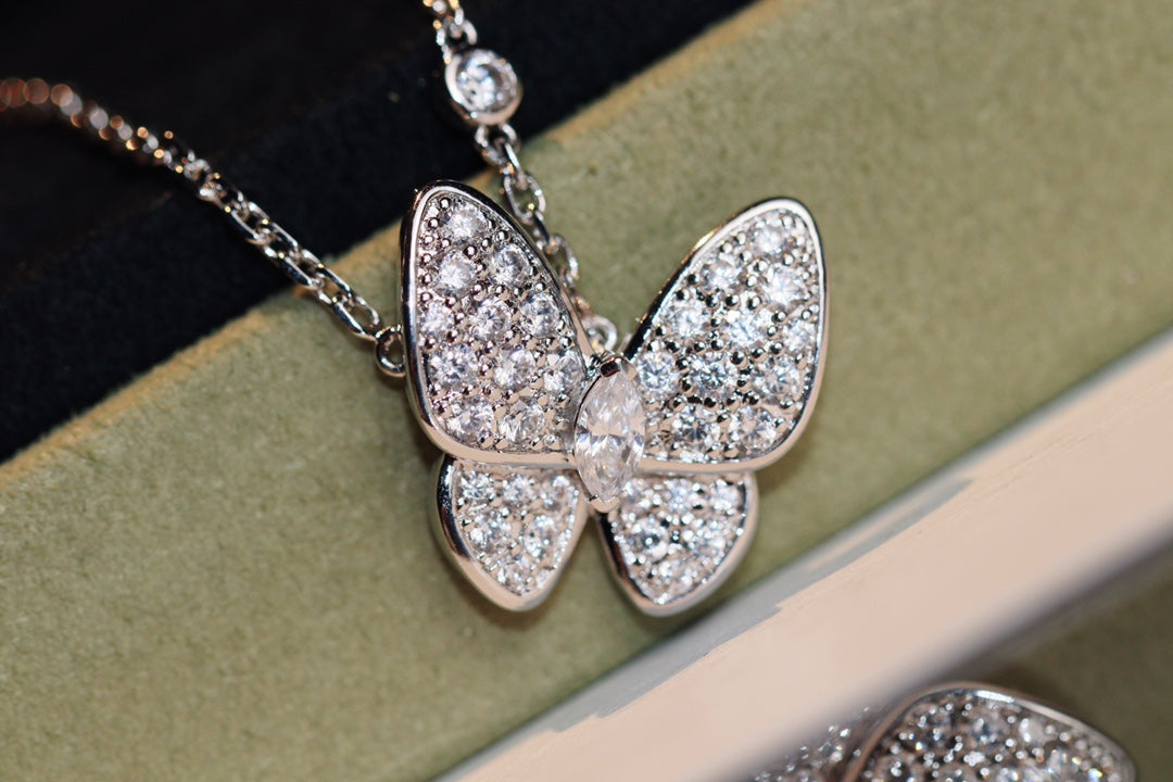 [Psychic Jewelrys]BUTTERFLY DIAMOND NECKLACE