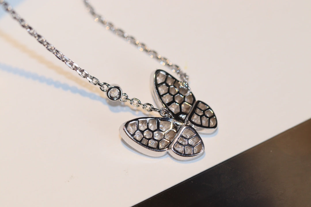 [Psychic Jewelrys]BUTTERFLY DIAMOND NECKLACE