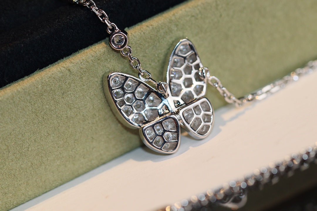 [Psychic Jewelrys]BUTTERFLY DIAMOND NECKLACE