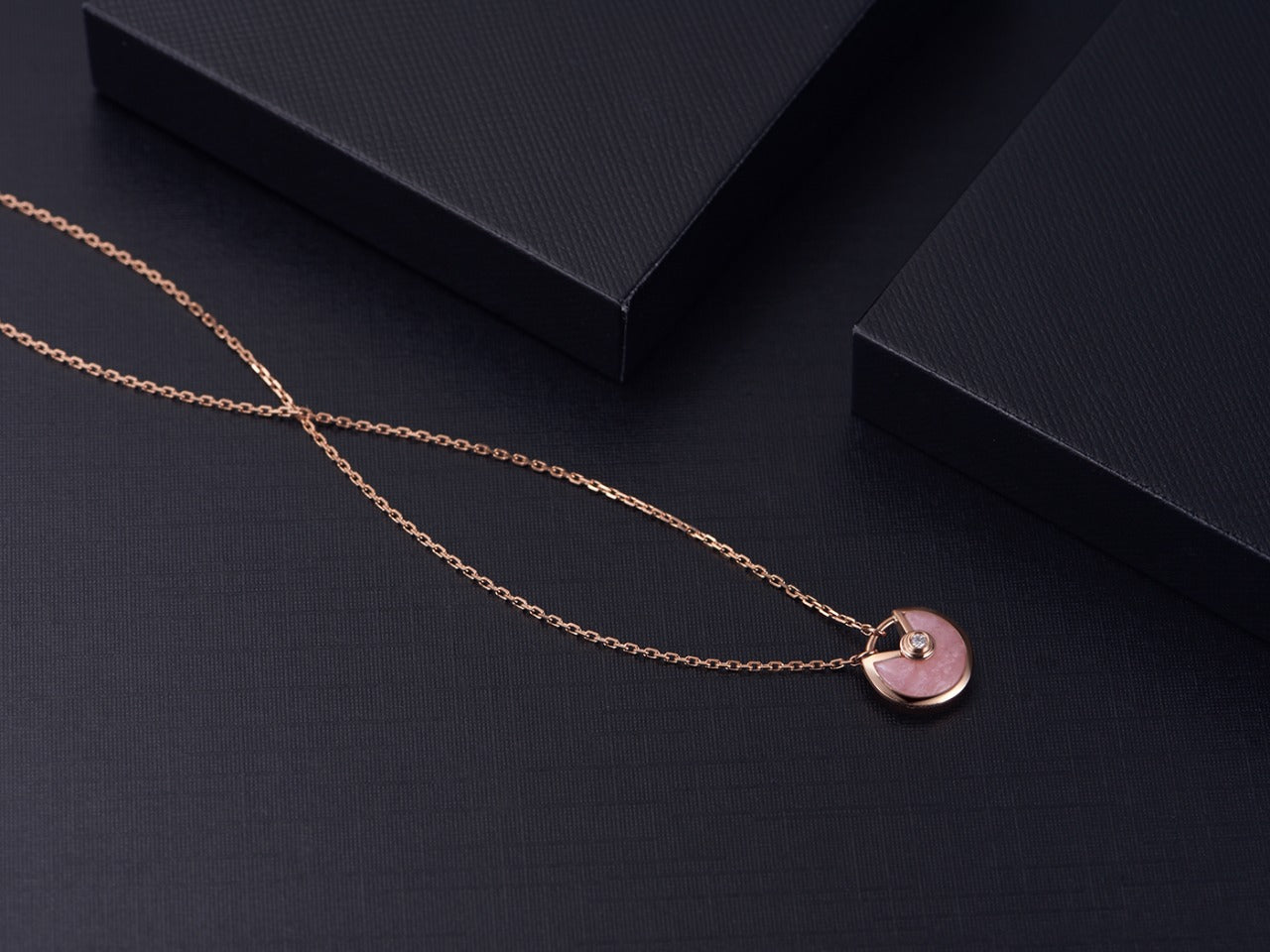 [Psychic Jewelrys]AMULETTE ROSE GOLD PINK MOP NECKLACE
