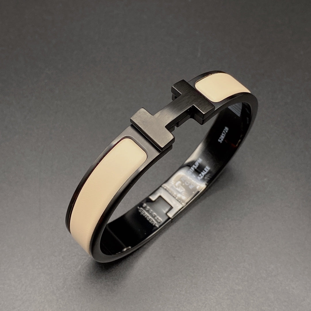 [Psychic Jewelrys]H BRACELET 12MM BLACK BEIGE CERAMIC