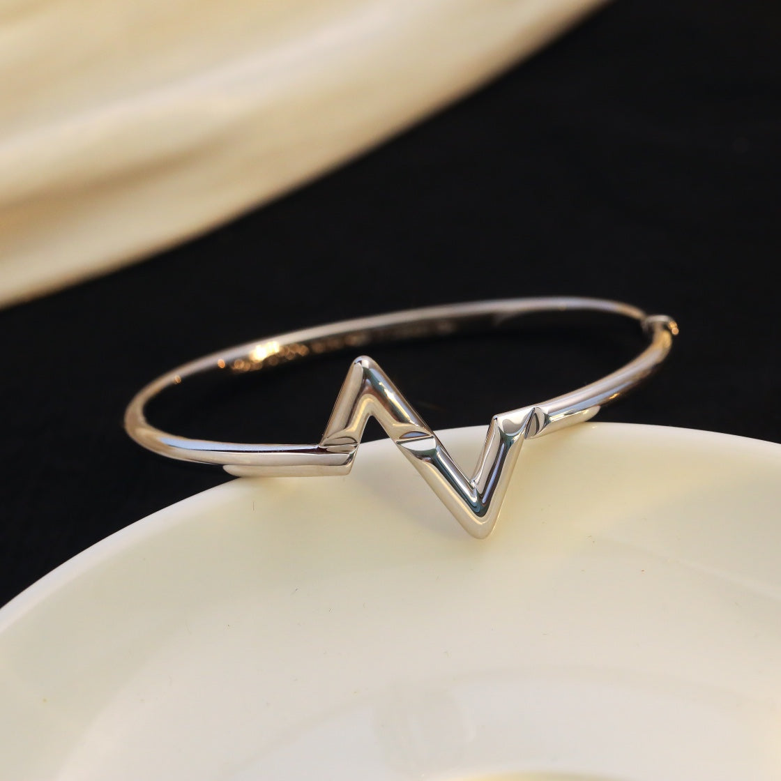 [Psychic Jewelrys]VOLTE UPSITE DOWN BRACELET