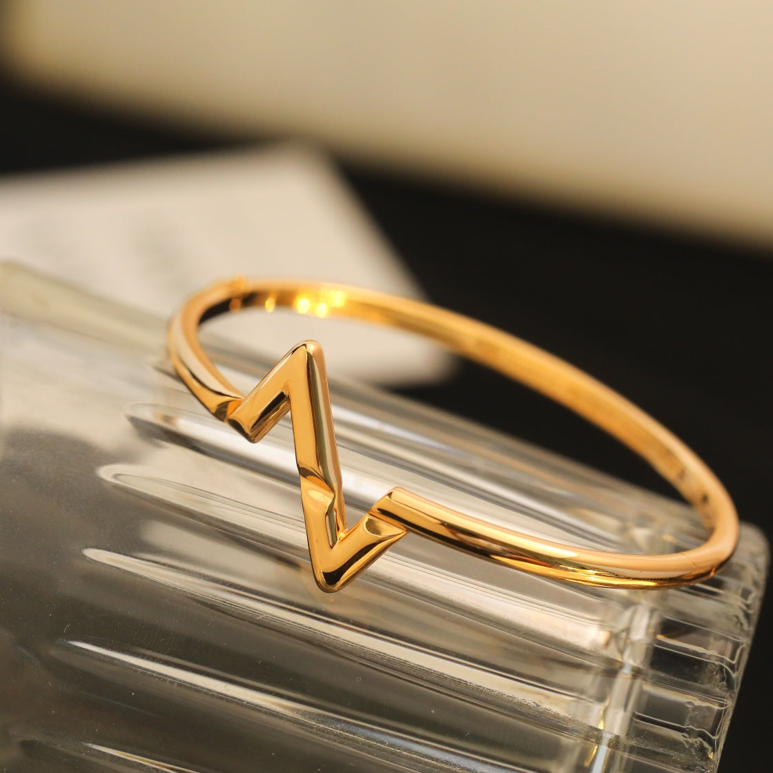 [Psychic Jewelrys]VOLTE UPSITE DOWN BRACELET