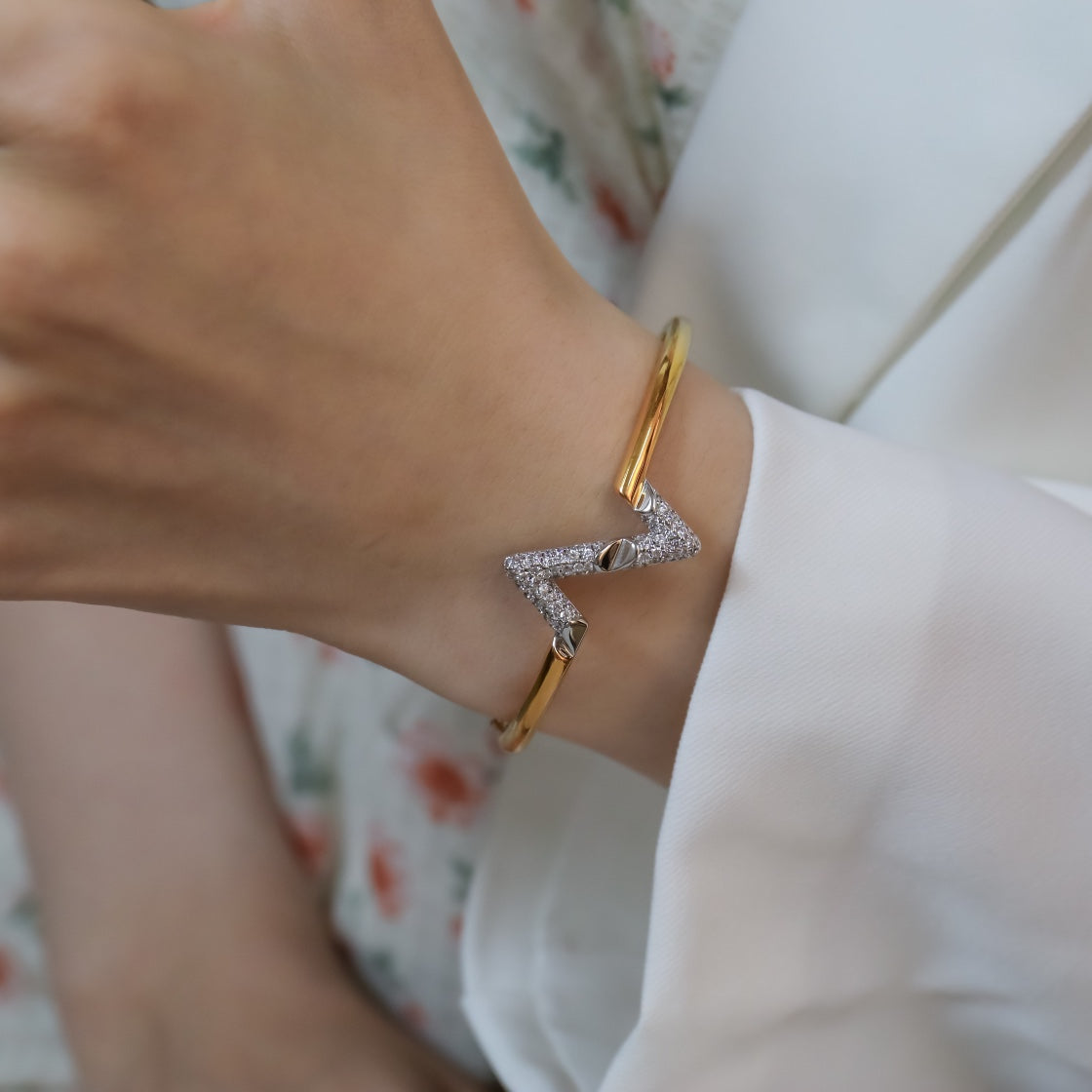 [Psychic Jewelrys]VOLTE UPSITE DOWN GOLD DIAMOND BRACELET