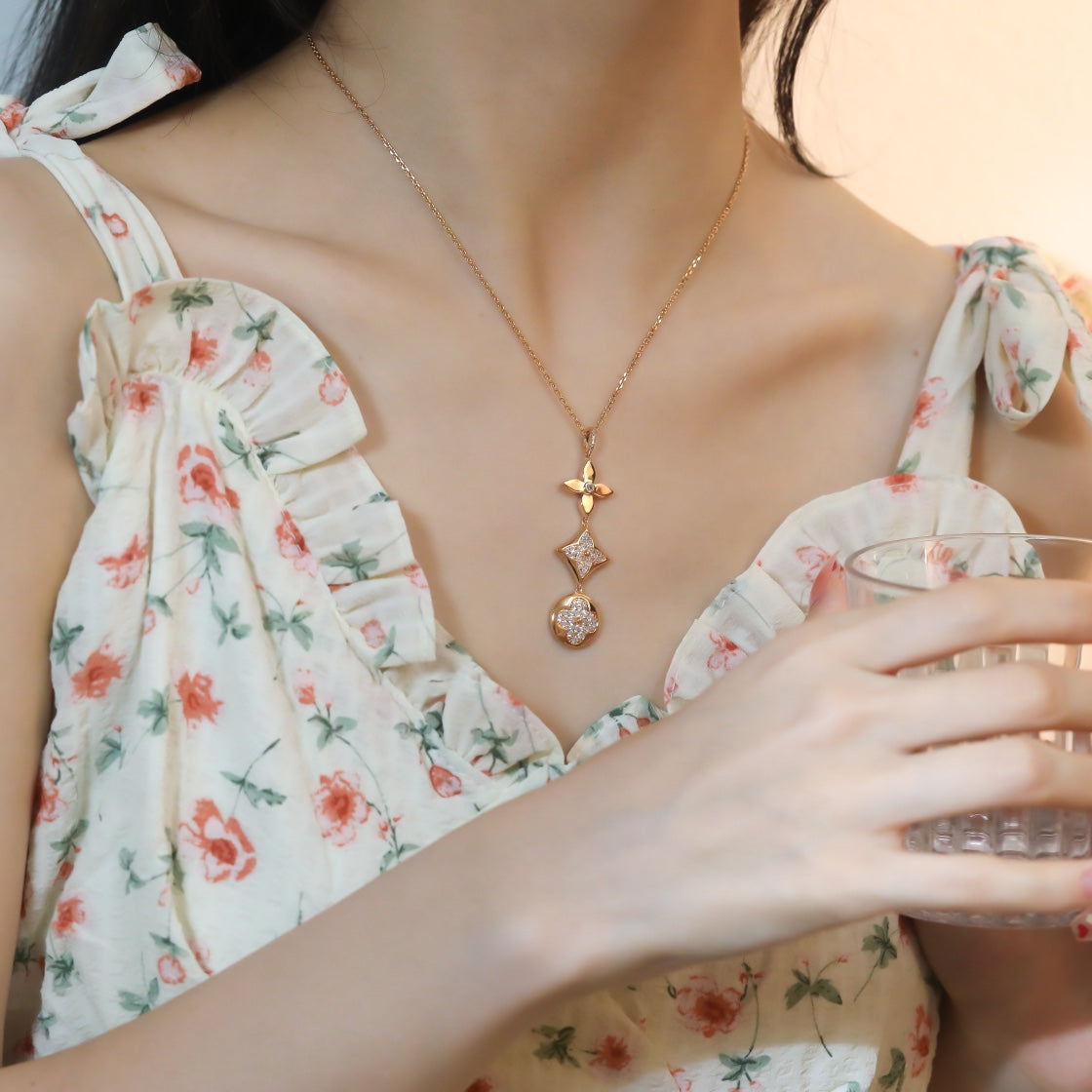 [Psychic Jewelrys]STAR AND SUN DIAMOND PINK GOLD NECKLACE