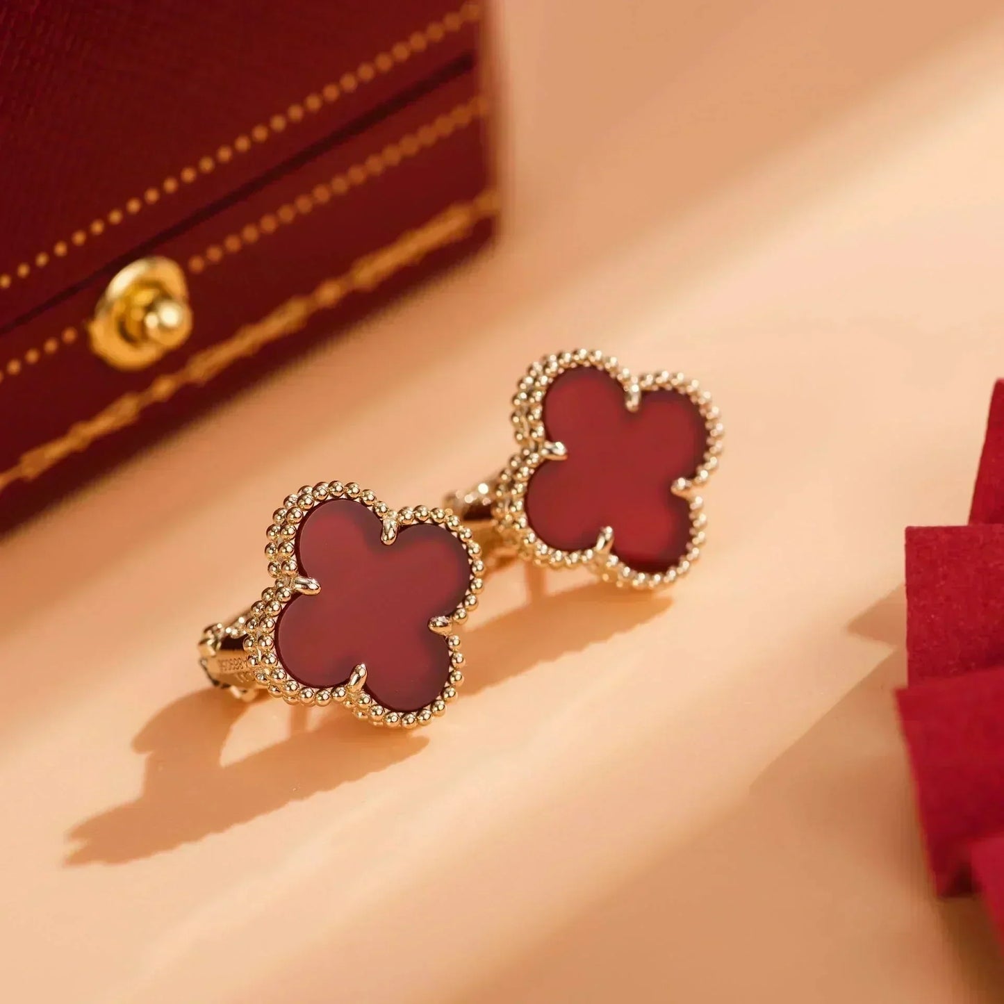 [Psychic Jewelrys]CLOVER MEDIUM 1 MOTIFS CARNELIAN  EARRINGS