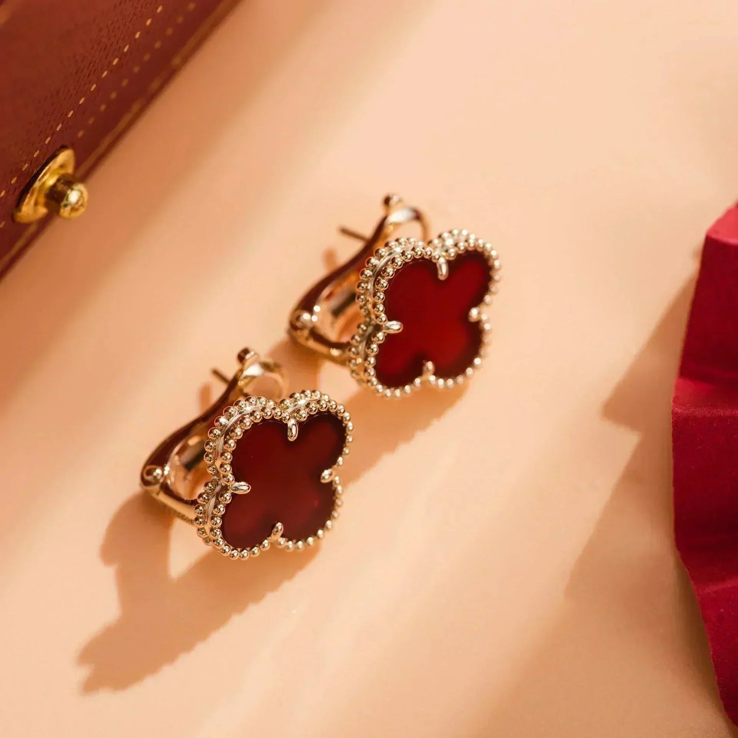 [Psychic Jewelrys]CLOVER MEDIUM 1 MOTIFS CARNELIAN  EARRINGS