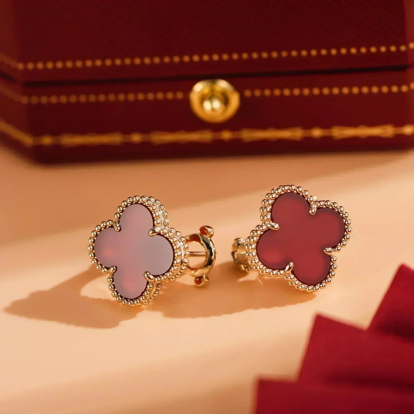 [Psychic Jewelrys]CLOVER MEDIUM 1 MOTIFS CARNELIAN  EARRINGS