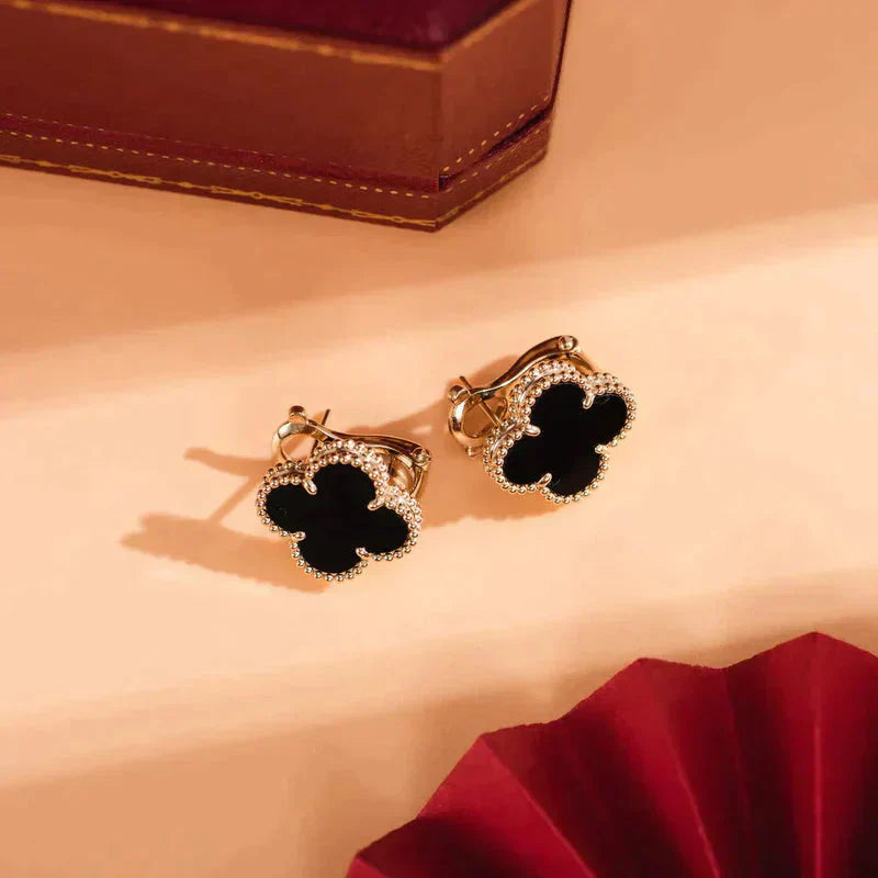 [Psychic Jewelrys]CLOVER MEDIUM 1 MOTIFS  ONYX STUD EARRINGS