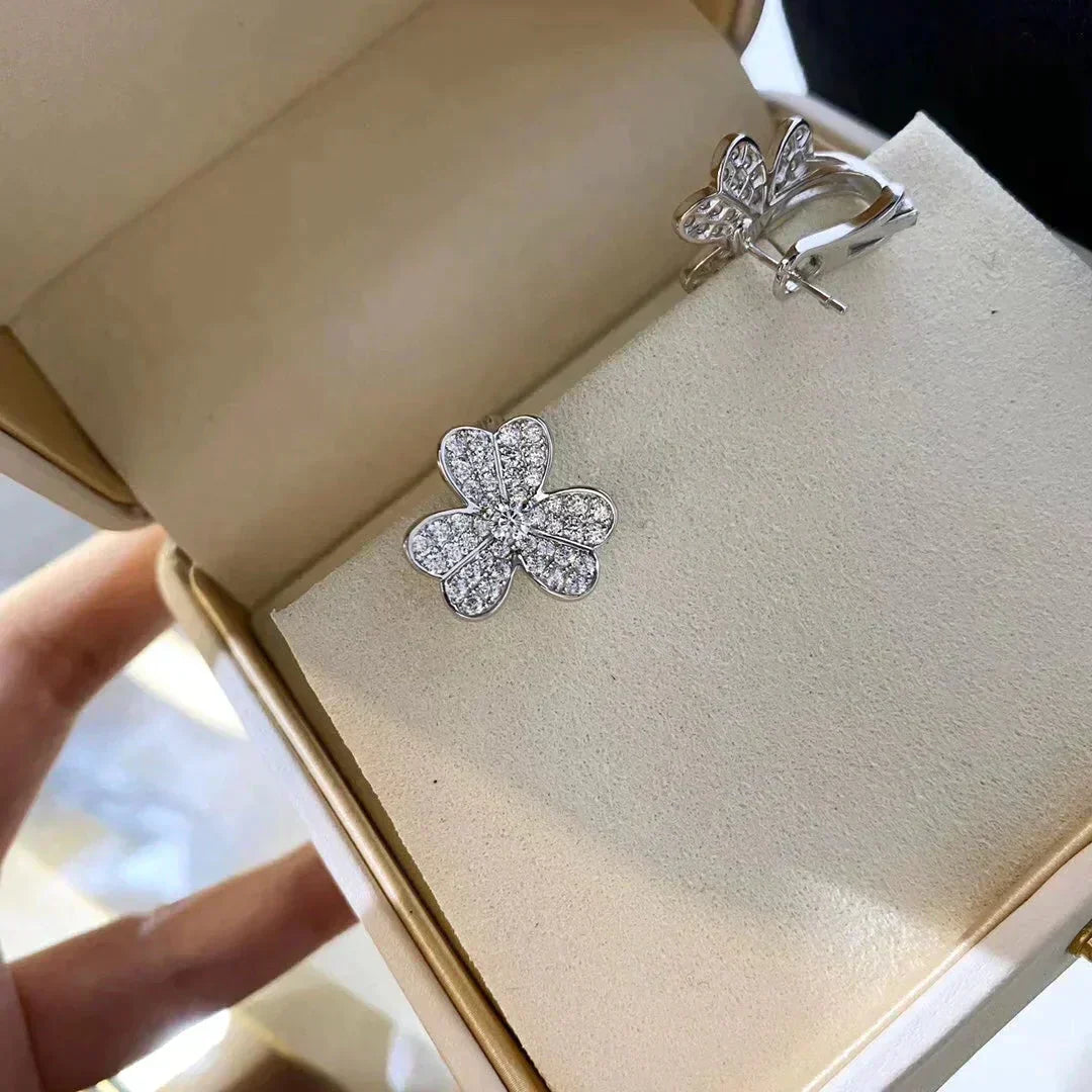 [Psychic Jewelrys]CLOVER COMOS DIAMOND EARRINGS SILVER