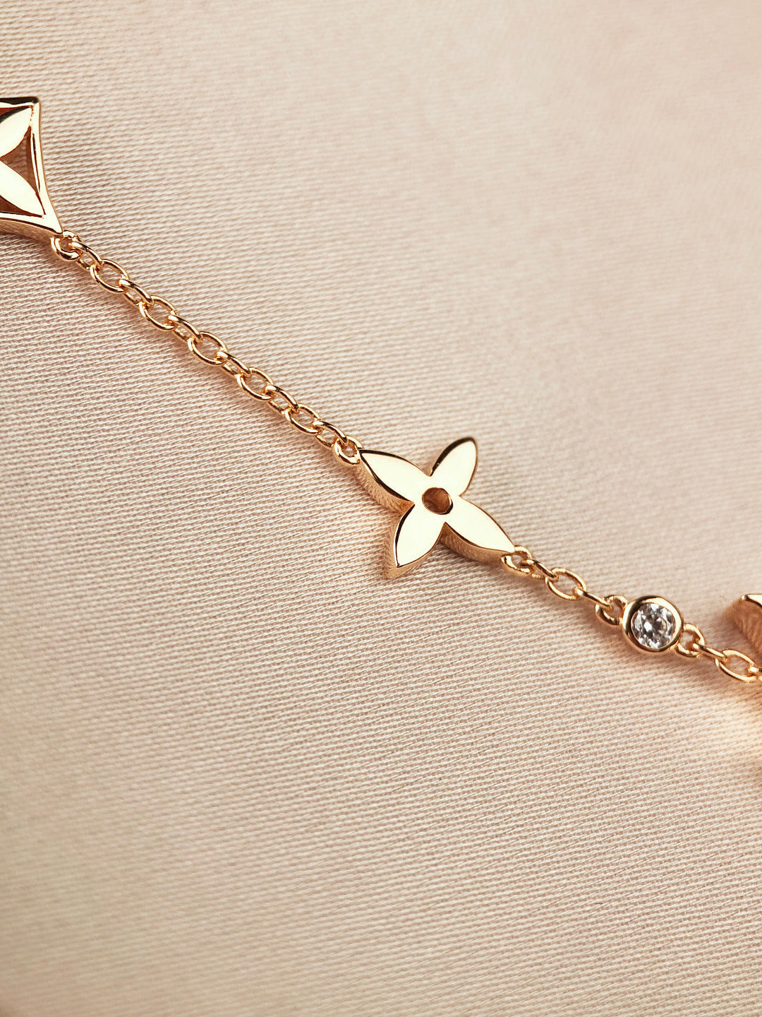 [Psychic Jewelrys]STAR AND SUN 7 MOTIFS GOLD BRACELET