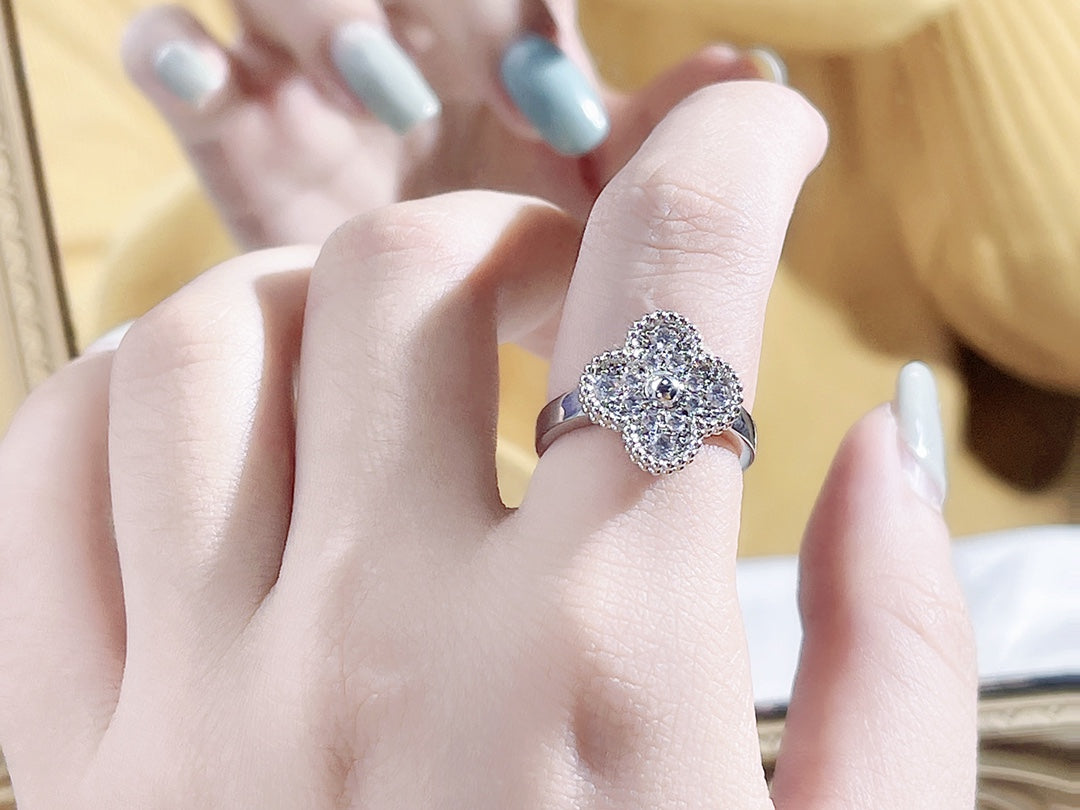 [Psychic Jewelrys]CLOVER DIAMOND RING