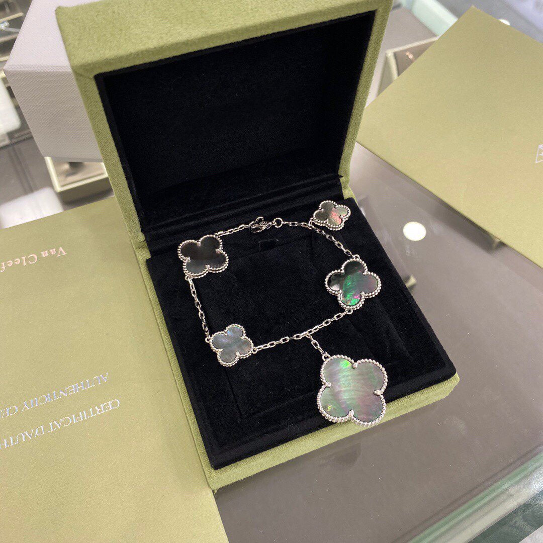 [Psychic Jewelrys]CLOVER 5 MOTIFS SIVLER DARK MOP BRACELET
