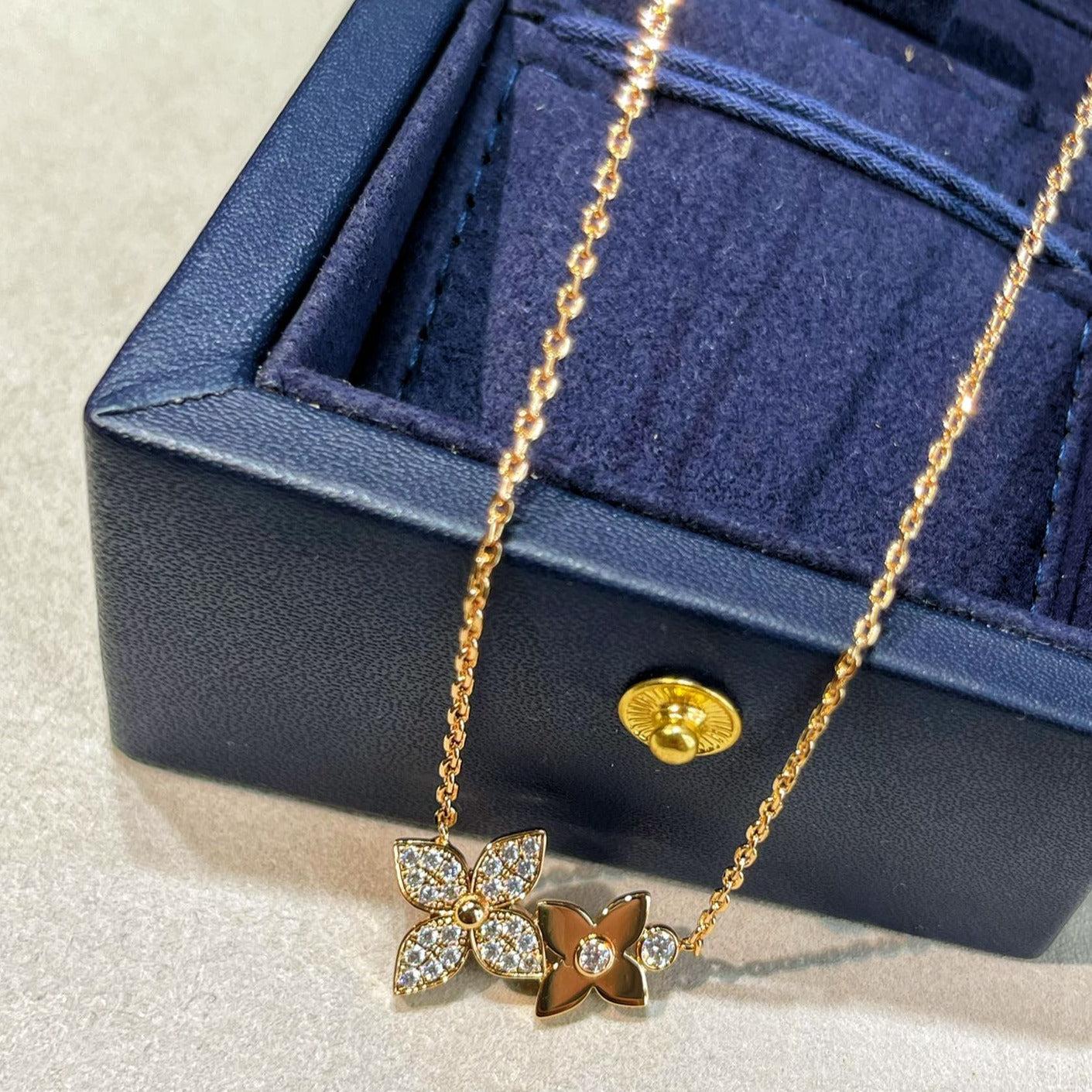 [Psychic Jewelrys]STAR BLOSSOM NECKLACE PINK GOLD DIAMONDS