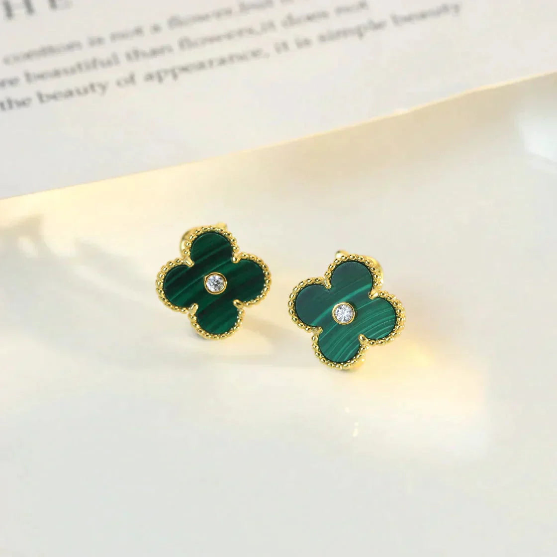 [Psychic Jewelrys]CLOVER MEDIUM 1 MOTIFS MALACHITE DIAMOND EARRINGS
